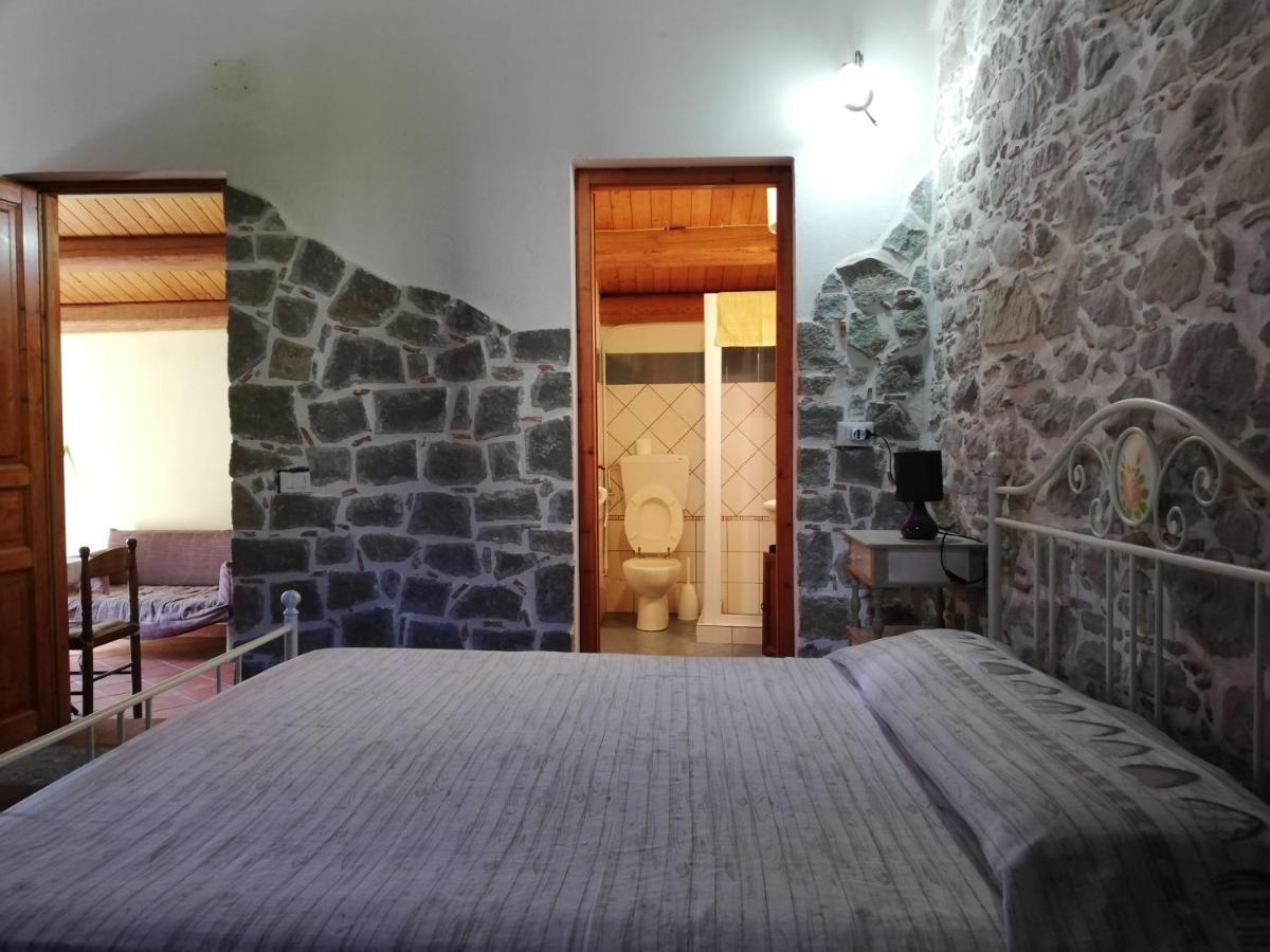 Villa Stone House Montalbano Elicona Exterior foto